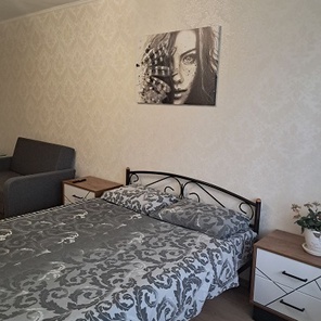 Жилье посуточно однокомнатная, Бердянск ул.Лиепайская 14